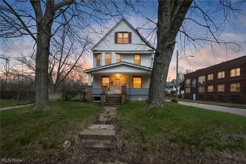 Homes For Sale - 14819 Westropp Avenue<br/> Cleveland, OH 44110