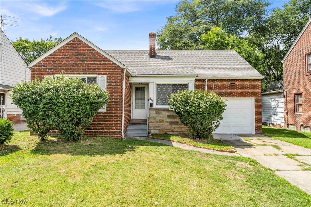 856 E 237th St, Euclid - Spacious 3-bed 2-bath single-family home! //
$ 1275 rent / $ 1275 deposit //
$55 application fee per adult //
1-2 pets OK in this unit. After application pre-approval, a PetScreening is required for any animals to proceed with one of our properties; a PetScreening affidavit is still required if you have no pets. (Some breed restrictions apply per HUD guidelines). //
NO SMOKING //
1 time $169 non-refundable set up fee paid at lease signing //
$35/month required resident benefit package; can include personal property/liability insurance for an additional $10/month for $45/month total. //
After application Pre-Approval 1 applicant per household application is required to fill out a PetScreening application, before being about to proceed with placing a Reservation Fee for one of our properties. You will receive a pre-approval for your application and in order to proceed, the PetScreening is required. Even if you have NO pets - this application must be filled out. One time, non-refundable pet fee of $250-600 per animal applies to all pets & must be paid before or when you pay your first month rent. (No fee for qualified assistance animals). //
Our application is processed through a secure site: Findigs, and they require ID and income verification. Without this, your application will not be processed. They offer 24/7 chat support on their application directly if you have any questions. //
BEDROOMS:3 //
BATHROOMS:2 //
APPLIANCES PROVIDED: stove //
UTILITIES / RESIDENT RESPONSIBILITY: Residents are responsible for all utilities including: water/sewer/trash, gas & electric and are responsible to maintain lawn care maintenance & snow removal. //
Serious inquiries only.