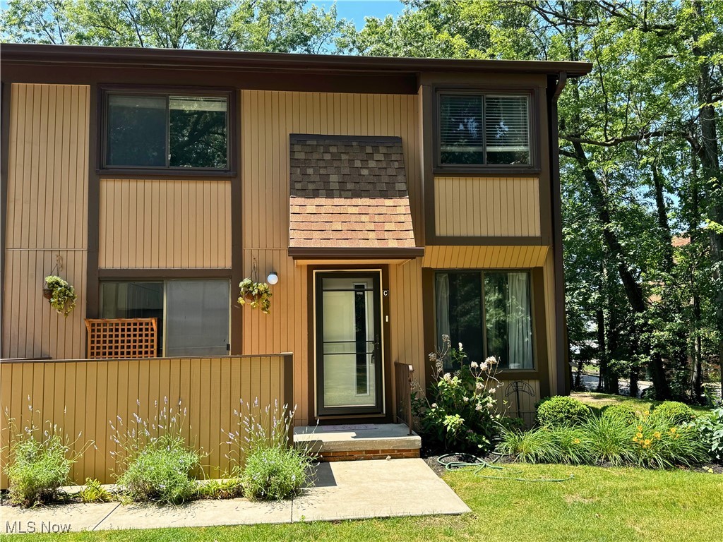 Big Turtle Condo - Residential