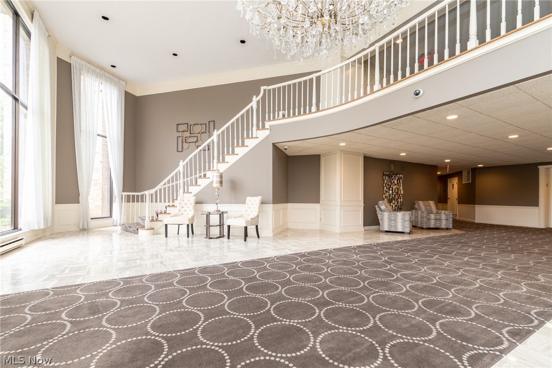 Acacia/Green Condo - Residential