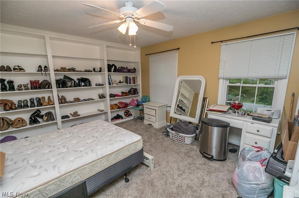 White Horse Acres - Residential Lease