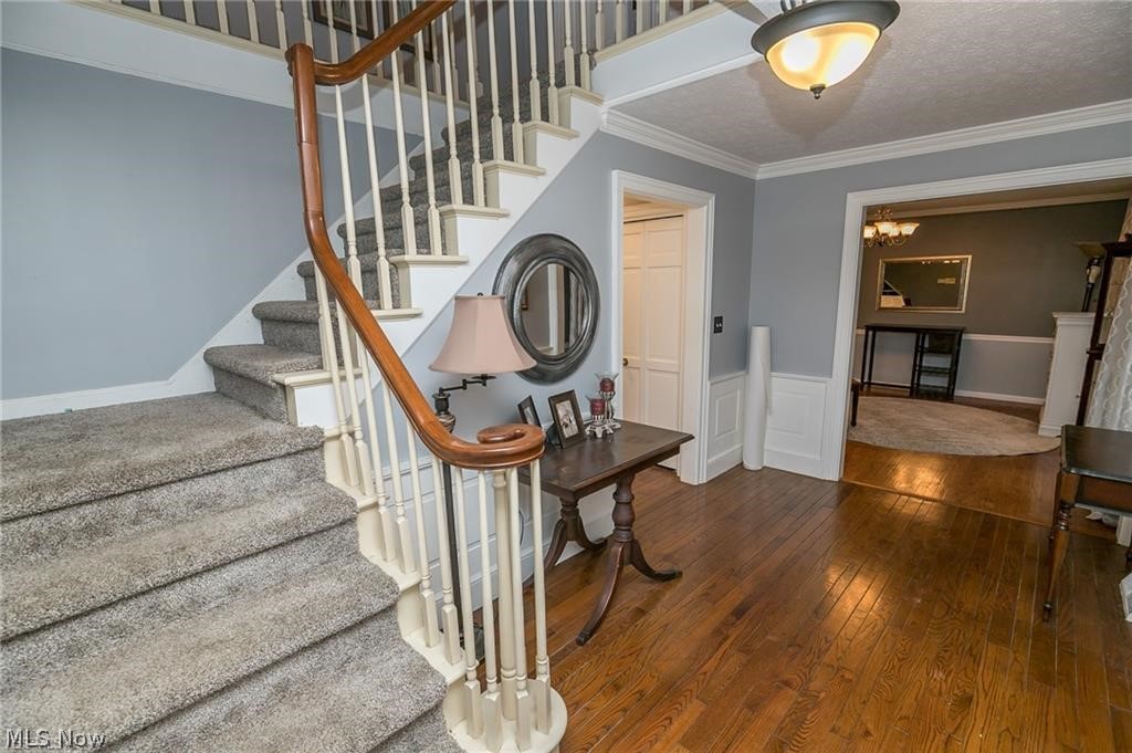 White Horse Acres - Residential Lease