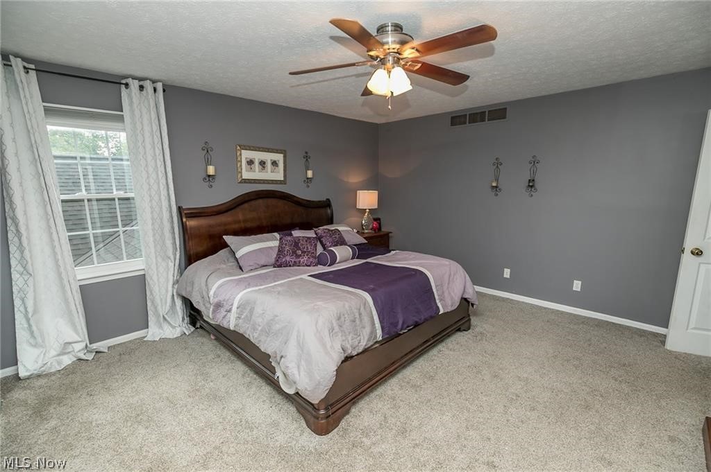 White Horse Acres - Residential Lease