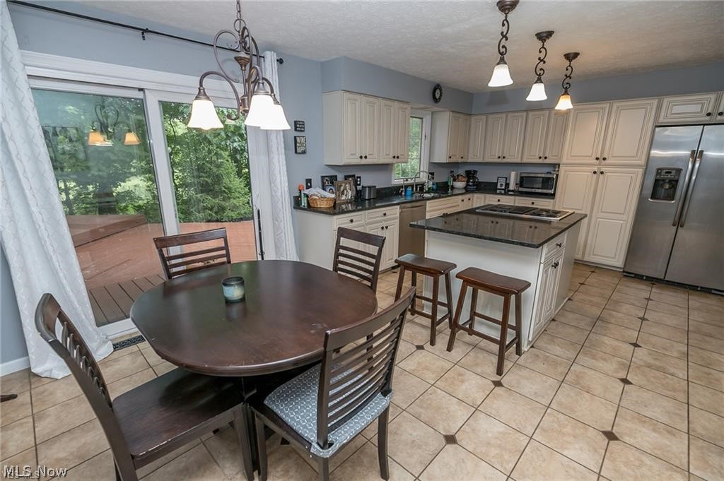 White Horse Acres - Residential Lease