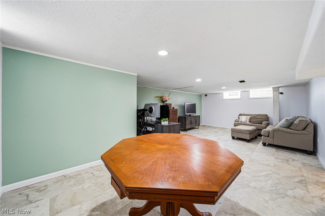 Ridgewood 04 - Residential