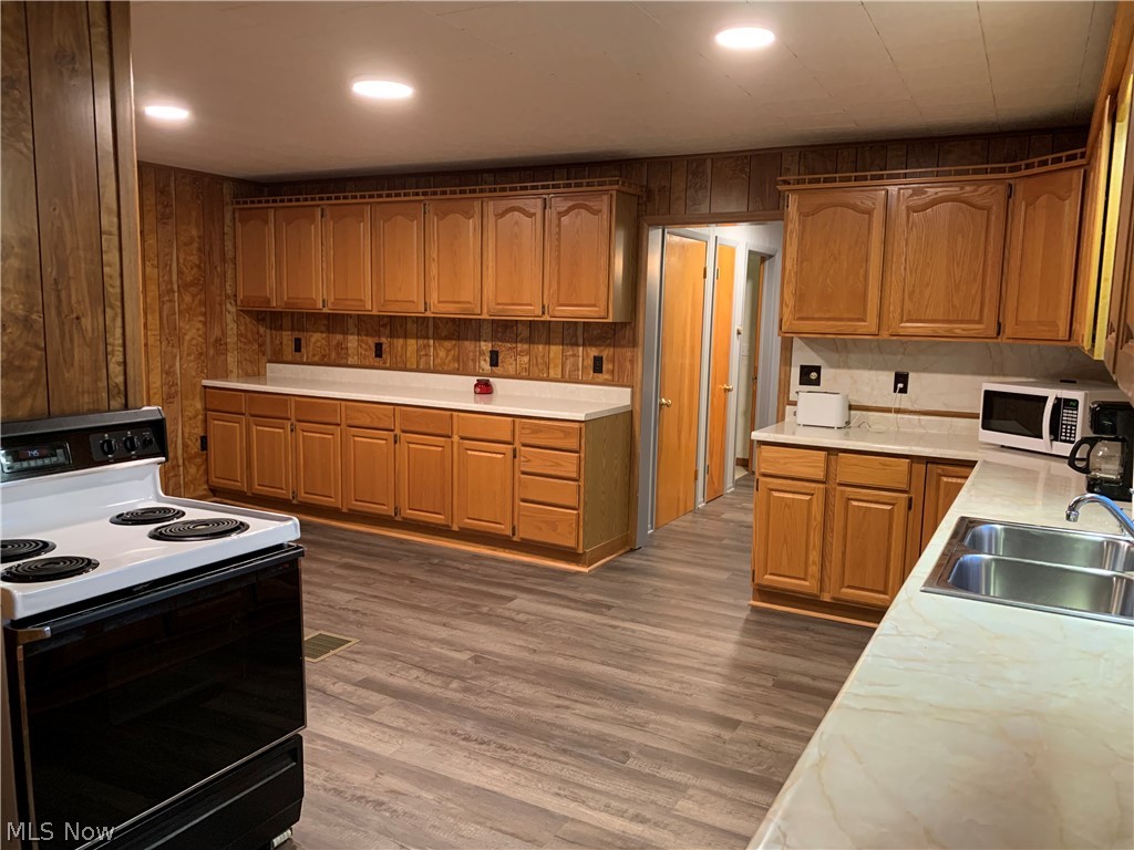 Lakeland Beach S D - Residential