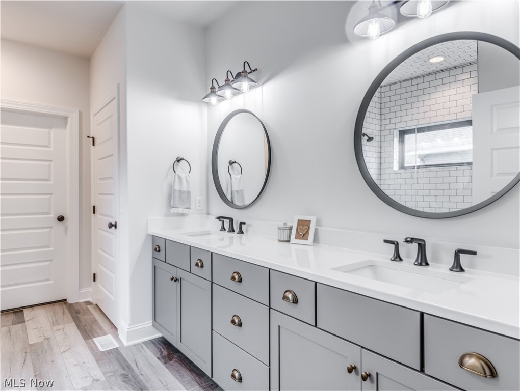 Saint James Place #13 - Residential