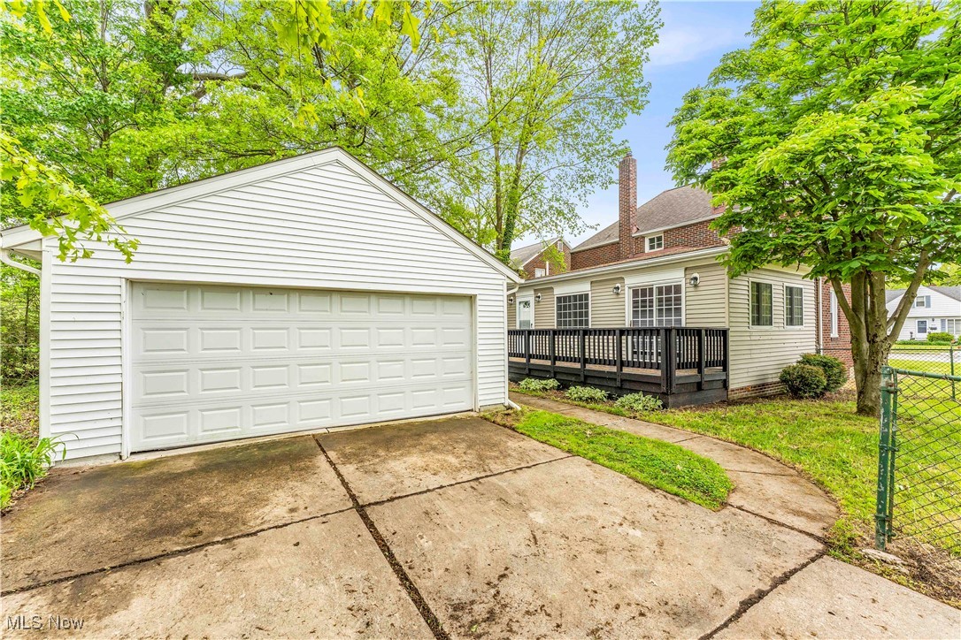 563 E 260th Street, Euclid, Ohio image 35