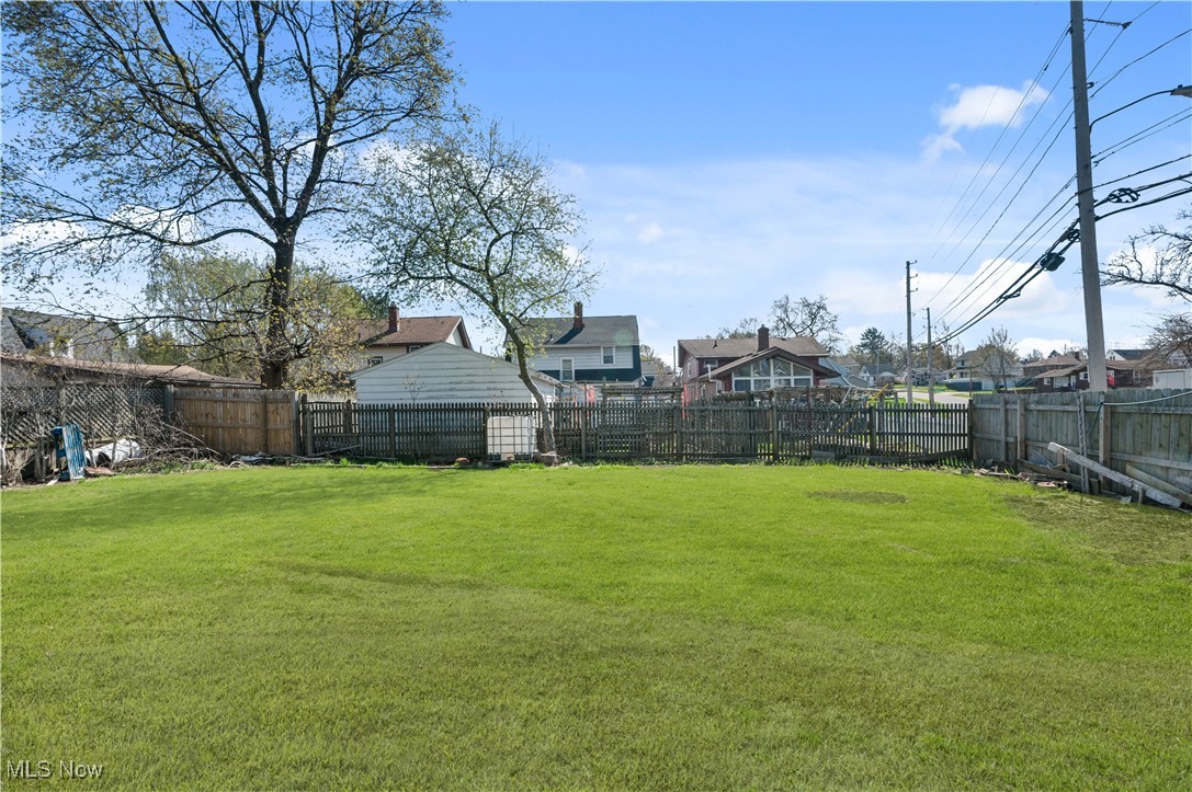 1107 Oakland Avenue, Akron, Ohio image 29