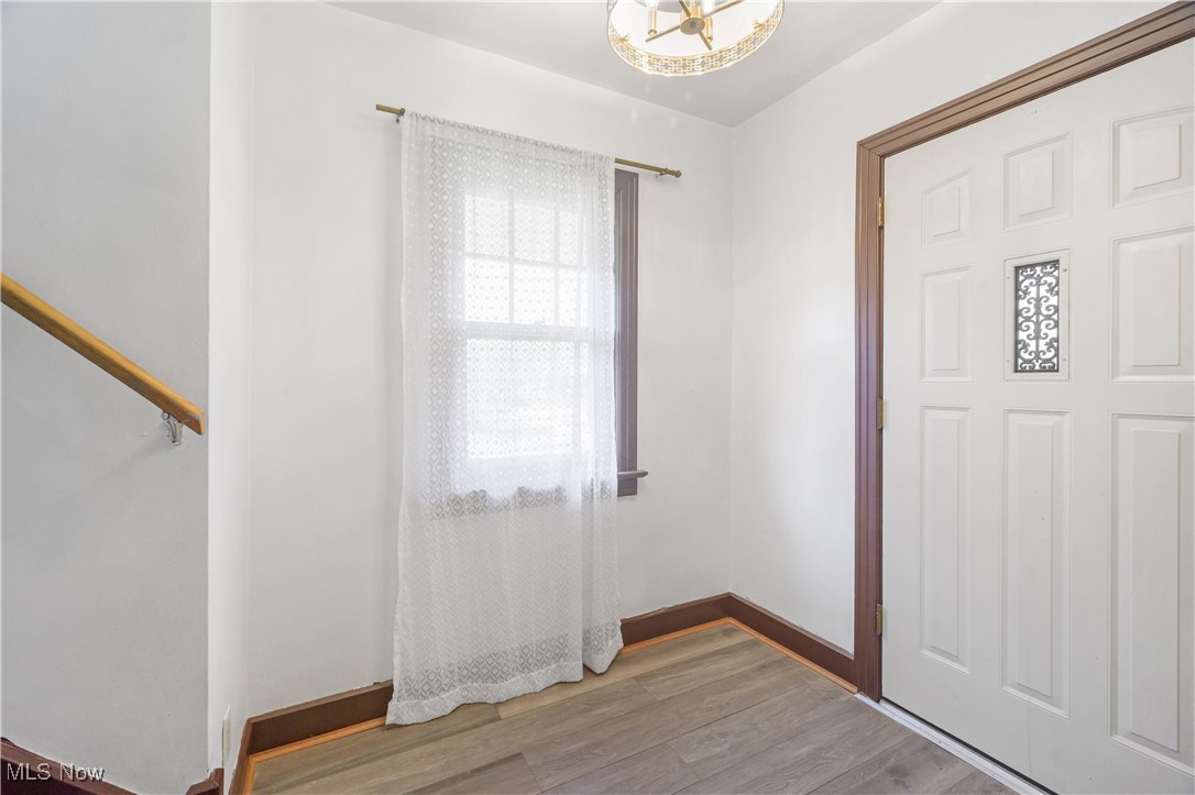 1107 Oakland Avenue, Akron, Ohio image 11