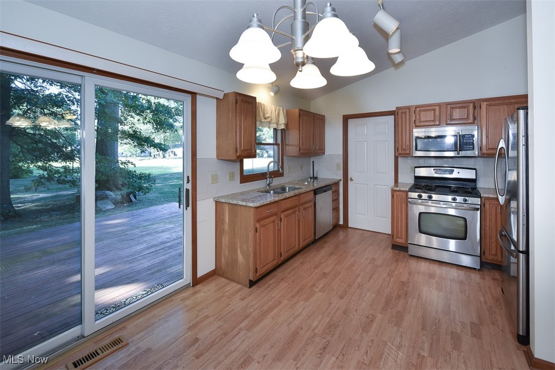 Avon Woods Condo - Residential