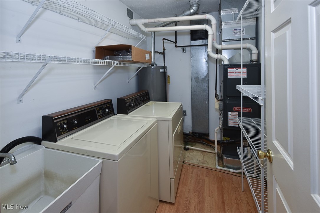 Avon Woods Condo - Residential