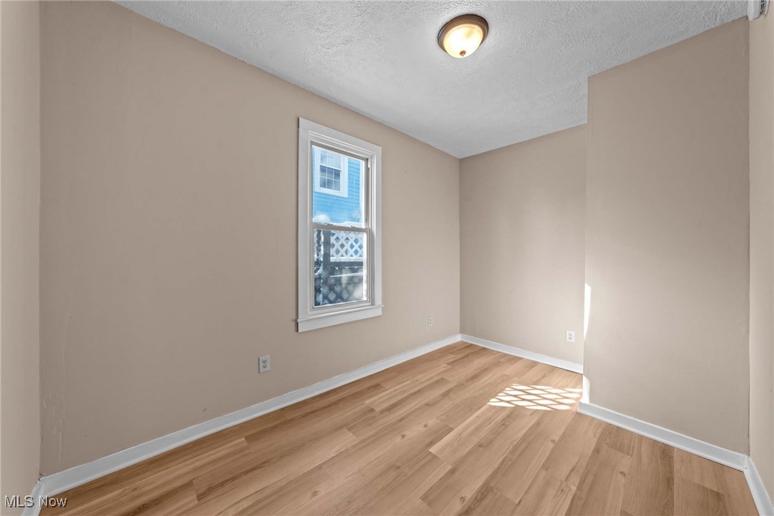 Applewood - Residential Income