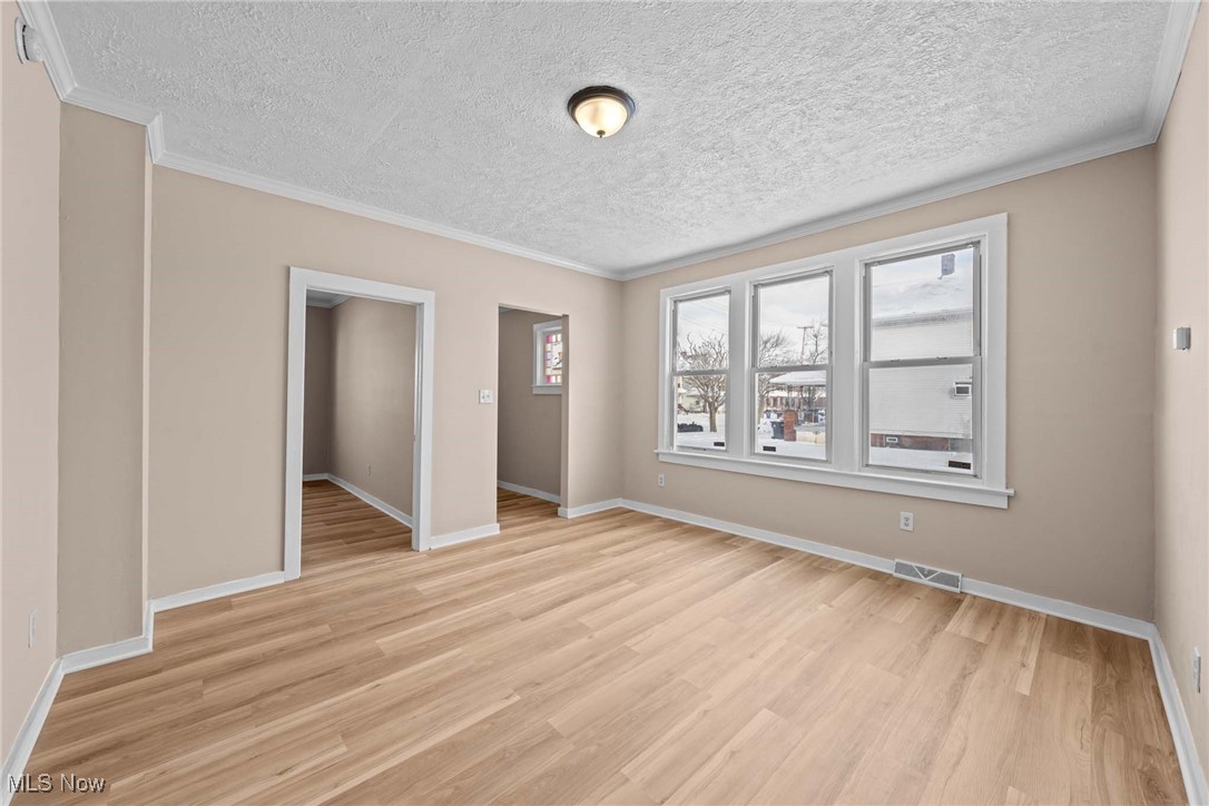 Applewood - Residential Income