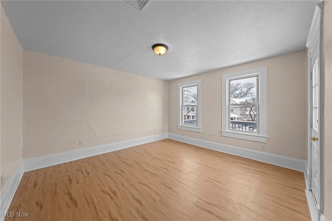 Applewood - Residential Income