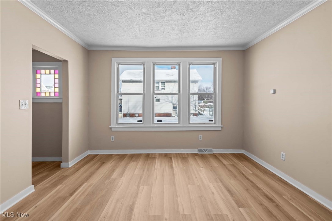 Applewood - Residential Income