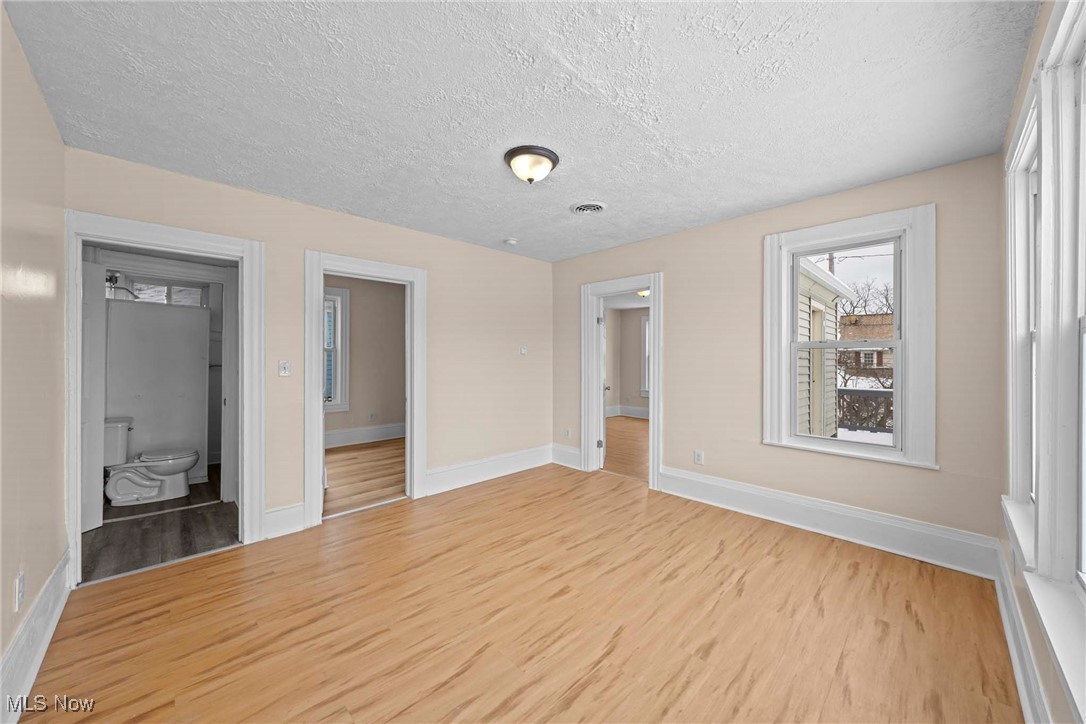 Applewood - Residential Income