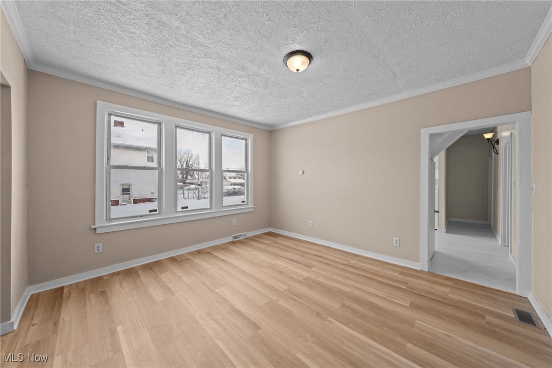 Applewood - Residential Income