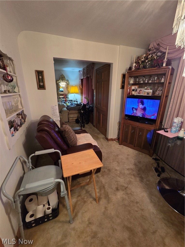 S H Klienman Realty Cos Shake - Residential