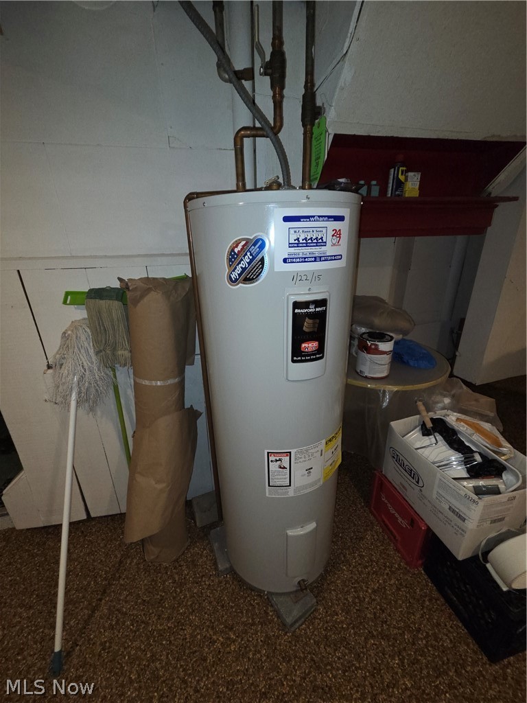 S H Klienman Realty Cos Shake - Residential