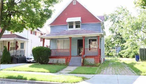 Single Family Residence in Cleveland OH 2192 93rd Street.jpg
