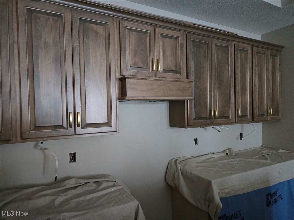 The Courtyards at New Seasons - Residential