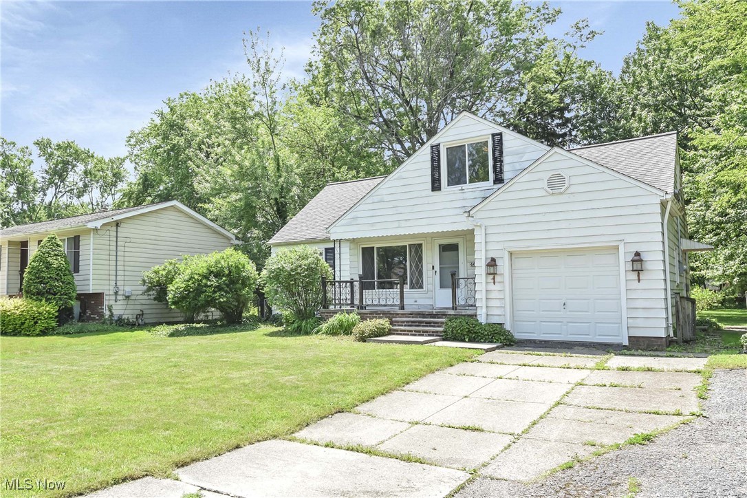 4672 Silverdale Road