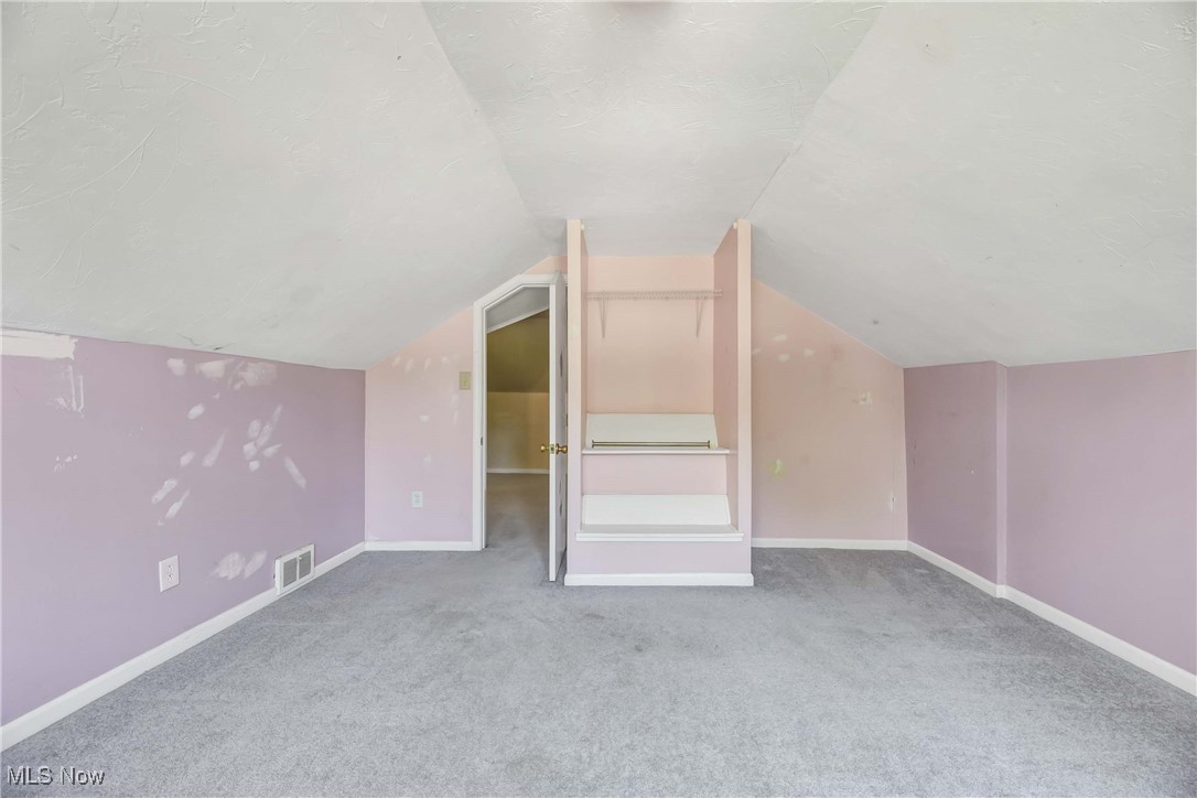 4672 Silverdale Road, North Olmsted, Ohio image 25