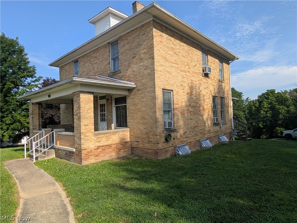 900 W Brown Street