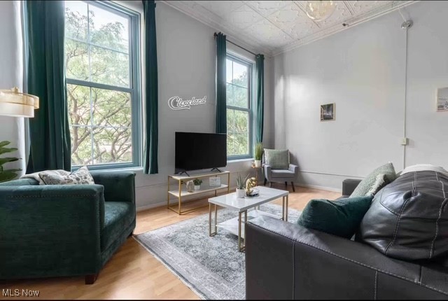 408 W Saint Clair Avenue 216