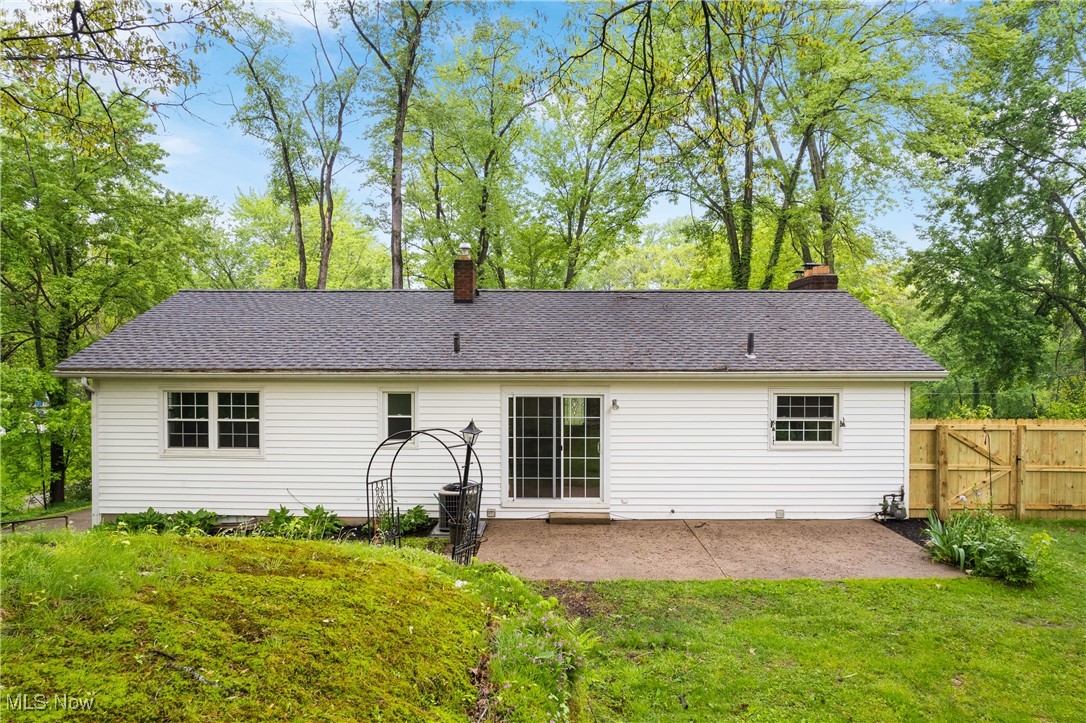 3143 Ethan Allen Road, Barberton, Ohio image 33