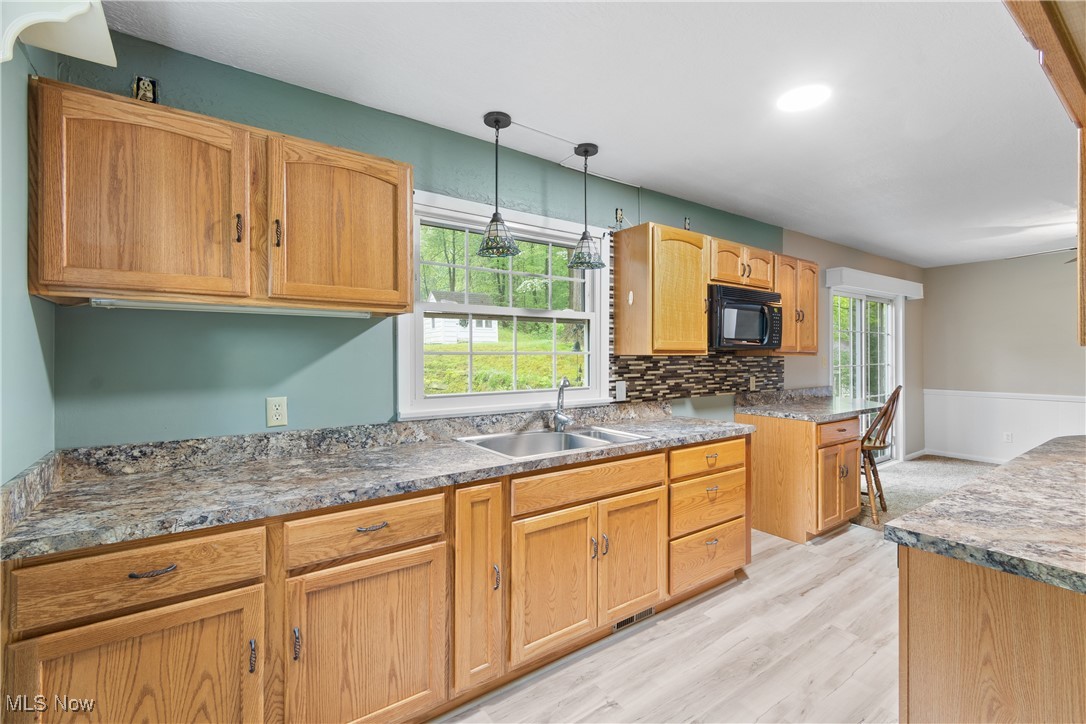 3143 Ethan Allen Road, Barberton, Ohio image 16