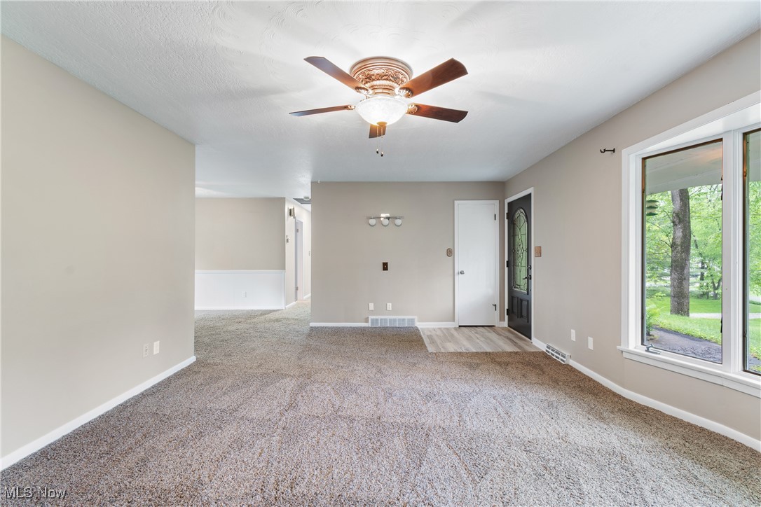 3143 Ethan Allen Road, Barberton, Ohio image 11