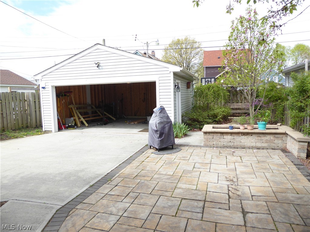 J E Jones Allotment - Residential