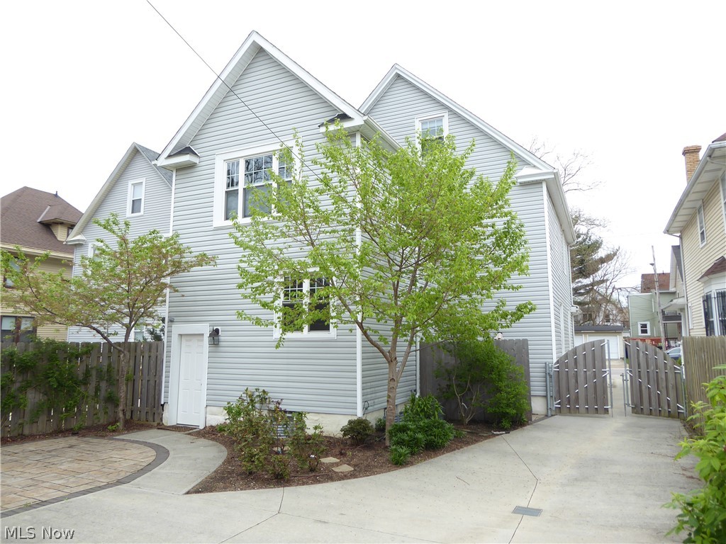 J E Jones Allotment - Residential