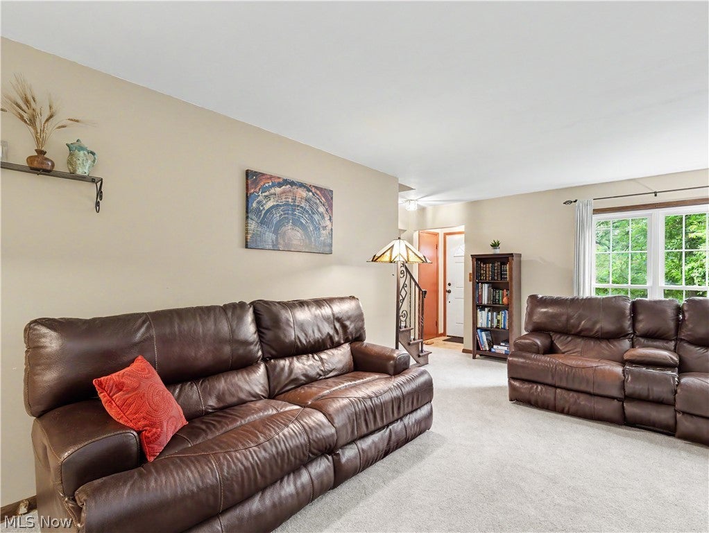 Photo of 1660 Wiltshire Road, Akron, OH 44313 (MLS # 5221177)