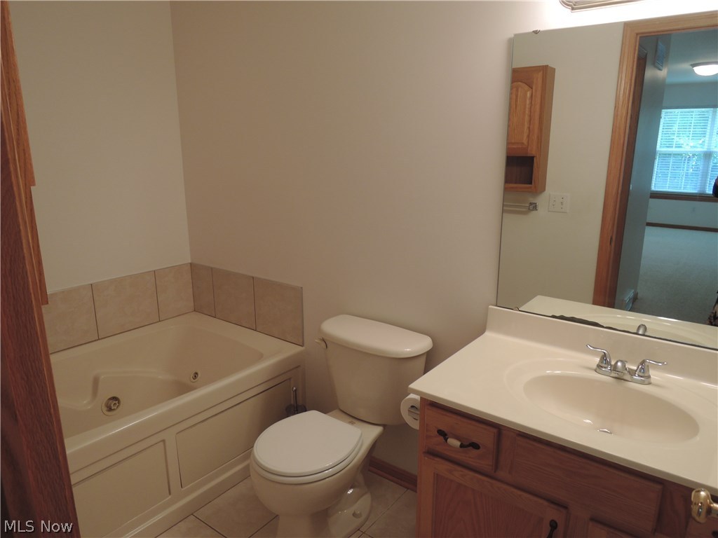 Villas/Pk Place Condo - Residential