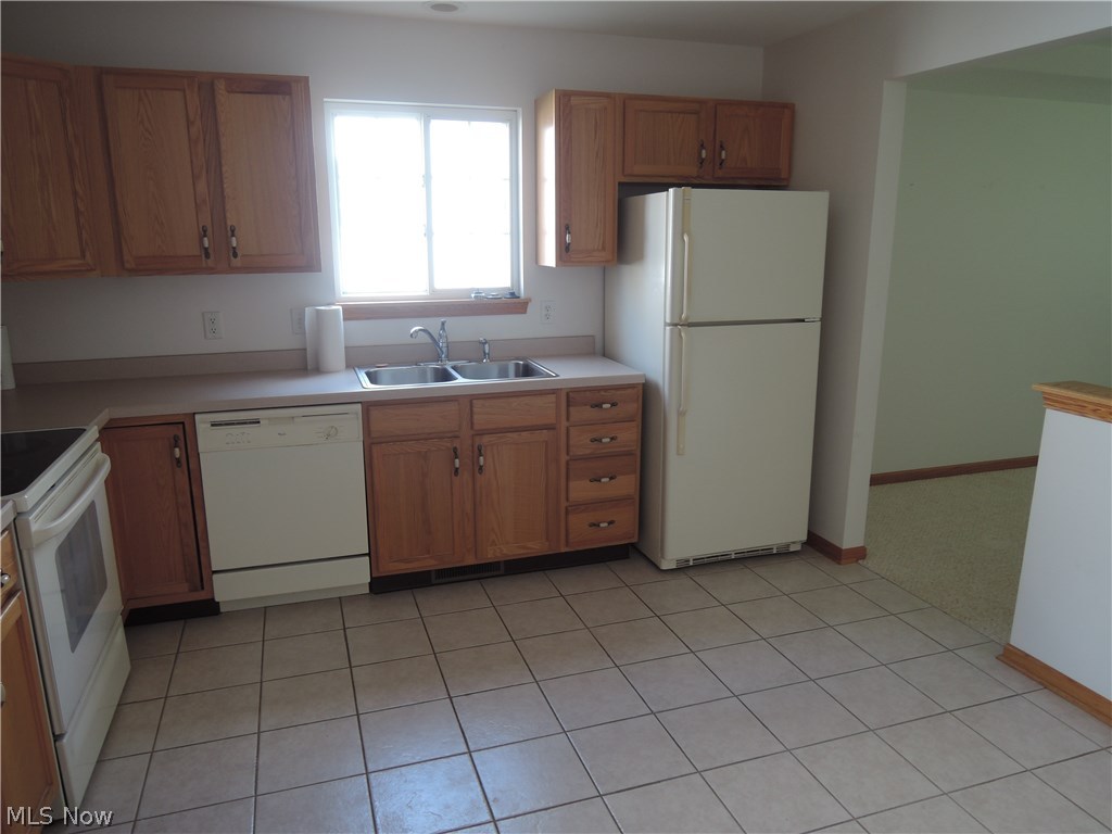 Villas/Pk Place Condo - Residential