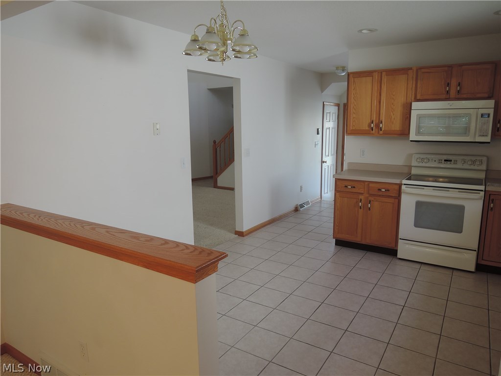 Villas/Pk Place Condo - Residential