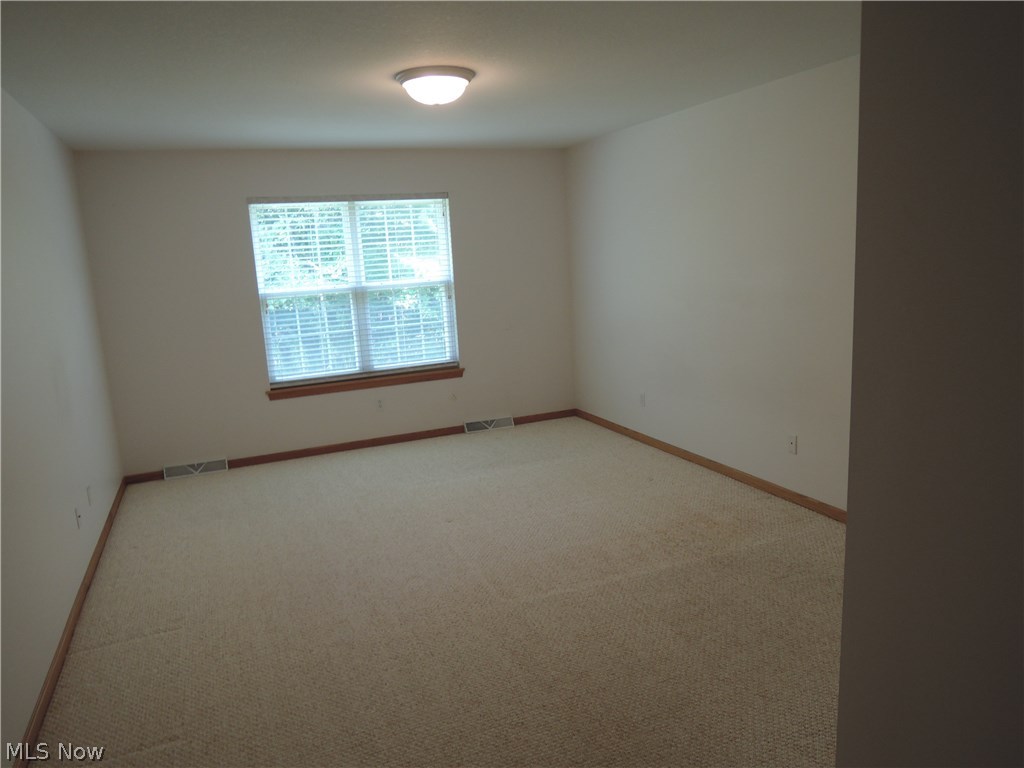 Villas/Pk Place Condo - Residential