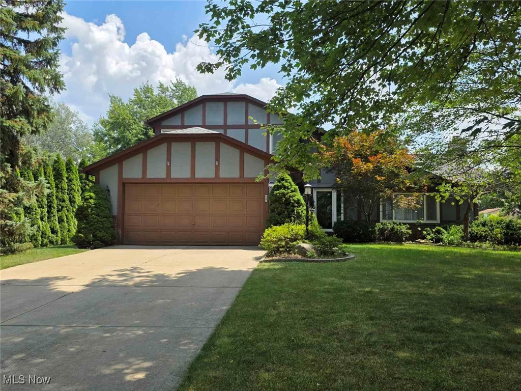 Welcome to this beautiful and stately split-level home that offers the perfect blend of style, function, and space. Gleaming hardwood floors greet you and flow seamlessly through the open-concept living with cathedral ceiling, dining room and kitchen with abundant natural light. Modern European windows and custom-designed front and back doors (2021) enhance both curb appeal and energy efficiency. The standout modern kitchen features quartz countertops, a 2025 tile backsplash, and stainless steel appliances—including a 2024 refrigerator—all included. An adjacent breakfast area opens to a spacious deck and overlooks a private, fully fenced backyard complete with a deck and patio -perfect for relaxing or entertaining. The inviting family room, with natural lighting and a cozy wood-burning fireplace, provides the ideal gathering space. A guest bedroom/office, updated modern half bath, and ultra-functional laundry/mudroom complete the main level. Upstairs, you’ll find three generously sized bedrooms with laminate flooring and two beautifully updated full baths. The finished basement offers a large recreation room, utility area, and ample storage.
With sidewalks throughout the neighborhood, you’re just a short stroll to Big Creek Parkway and a variety of nearby shopping and dining destinations—Giant Eagle, Marc’s, Marshall’s, BJ’s, Aldi, and more. Don’t miss your chance to fall in love with this exceptional home—schedule your private showing today! Key Updates: Roof (2020), European windows and doors (2021), refrigerator (2024), tile backsplash (2025).
