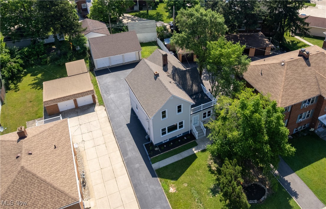 6227 Ridge Road