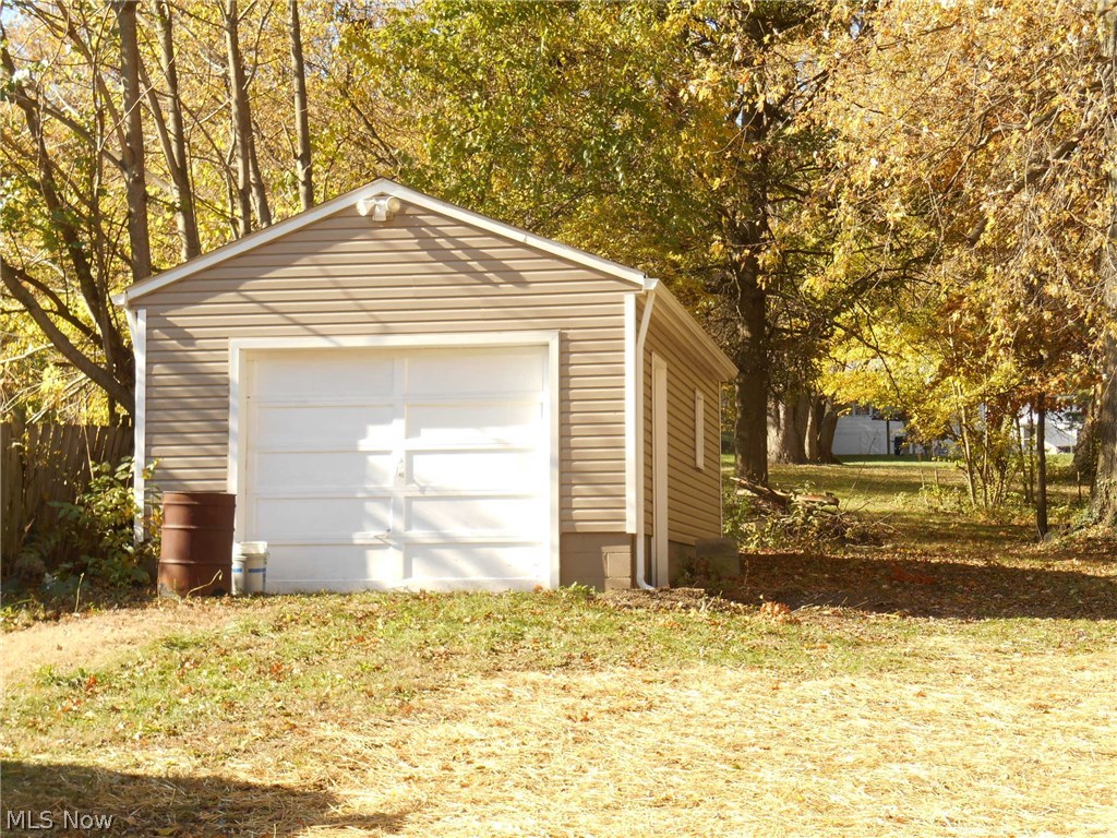 Anna Dean Heights - Residential