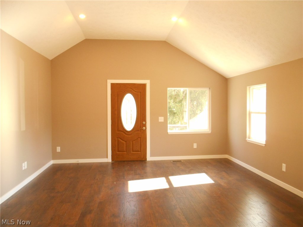 Anna Dean Heights - Residential