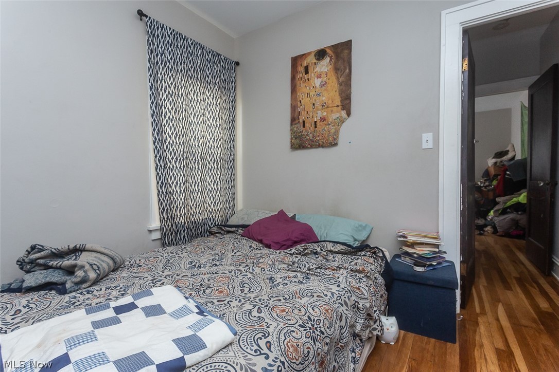 Lorhts - Residential Income