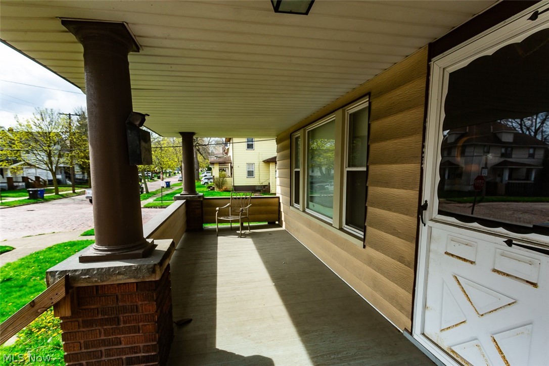 Lorhts - Residential Income