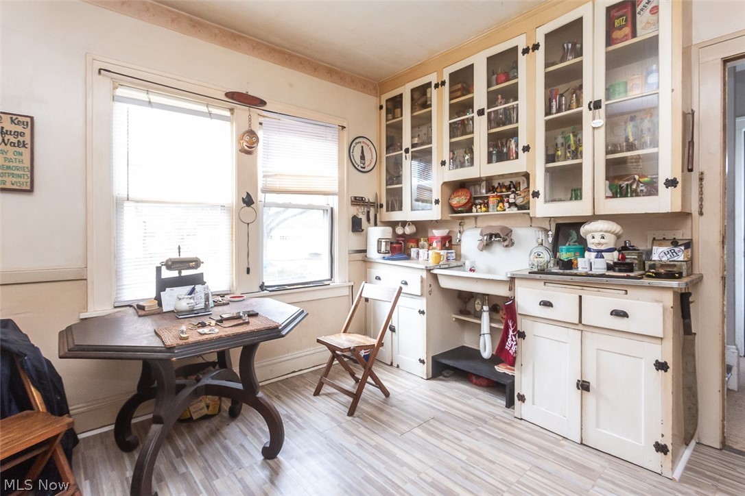 Lorhts - Residential Income