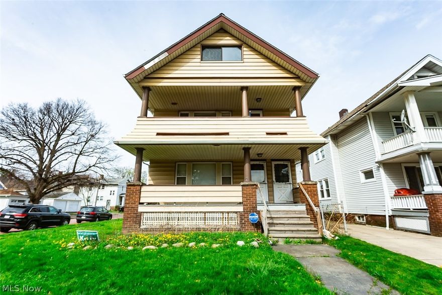 Calling all investors. This is an opportunity you are not going to want to miss. This well maintained duplex offers all the amenities with a great cap potential. Both units are identical and offer ample living space, dining area with built-ins, eat-in kitchens, 2 bedrooms and 1 updated bathroom per unit. The large basement provides storage space along with the shared laundry area. Each unit is currently occupied by long term tenants which cover all utilities. Don't delay - this property is perfect to begin your investment portfolio or would make a great addition to your existing properties. All information deemed accurate - buyer to do their own due diligence. ** Highest and Best Offers Due by Monday 4/15 at 8pm! **