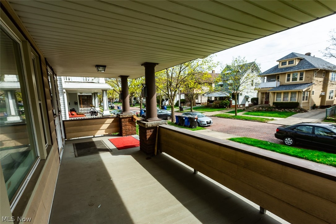 Lorhts - Residential Income