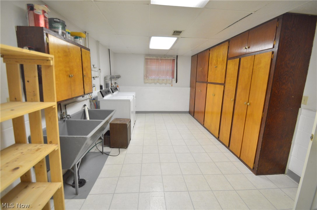 Lake Forest 1 - Residential